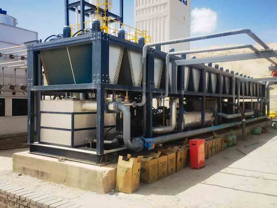 石化行業(yè)用低溫螺桿式制冷機組廠家